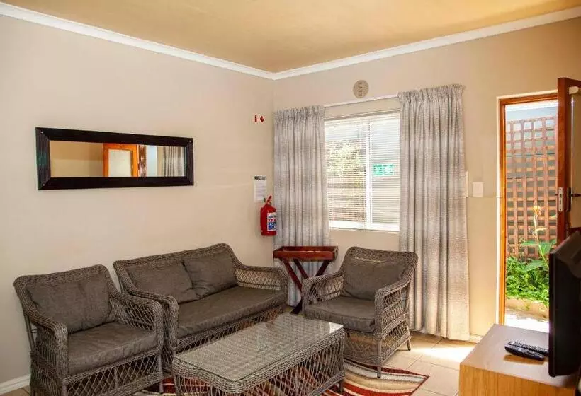 Majatalo 80 Kendal Guest House