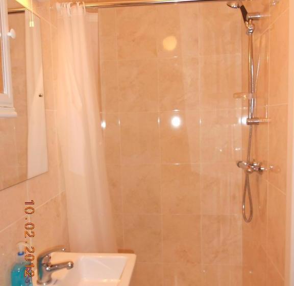 펜션 Acorn Lodge Guest House