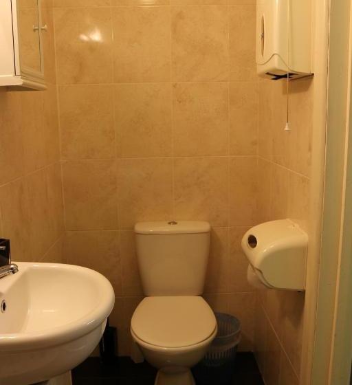 펜션 Acorn Lodge Guest House