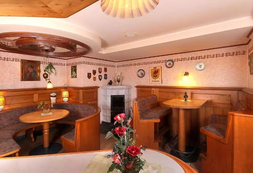 Majatalo Gästehaus Stolzenberg