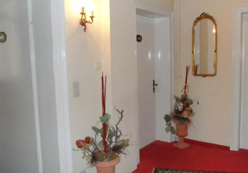 Majatalo Gästehaus Vis A Vis