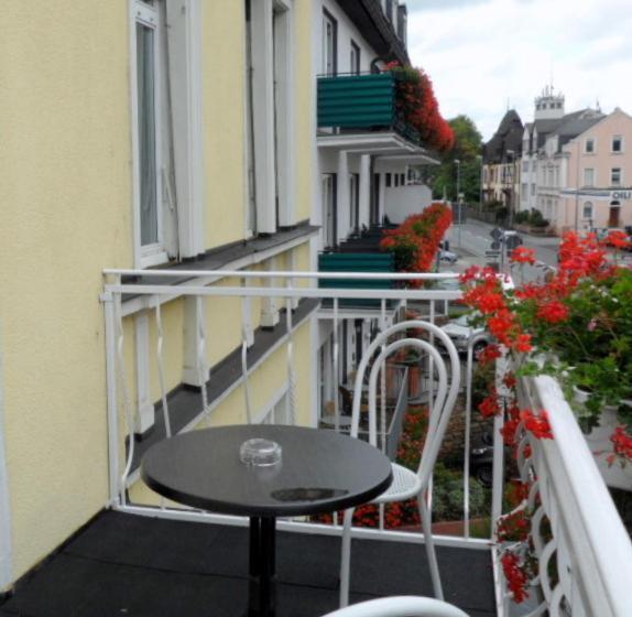 פנסיון Gästehaus Vis A Vis