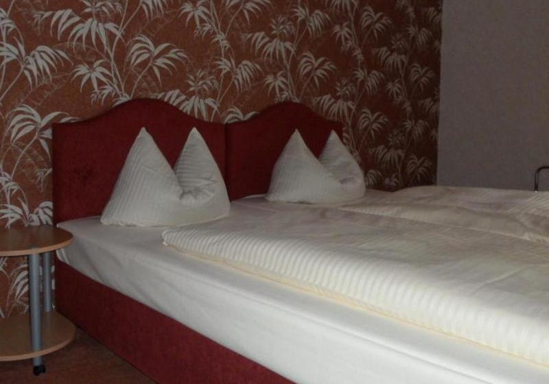 פנסיון Gästehaus Vis A Vis