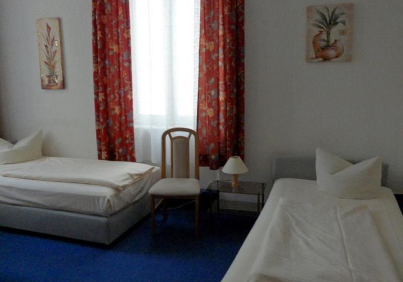 פנסיון Gästehaus Vis A Vis