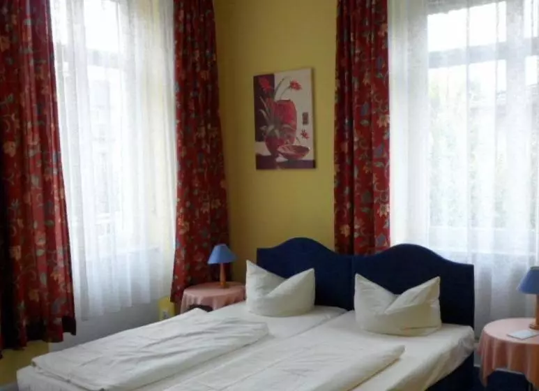 Majatalo Gästehaus Vis A Vis