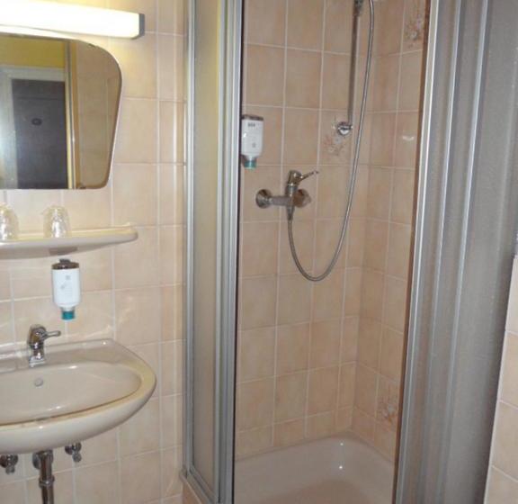 פנסיון Gästehaus Vis A Vis