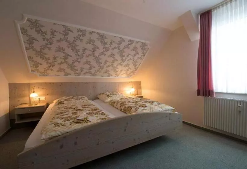 پانسیون Kleines Hotel Wemhoff