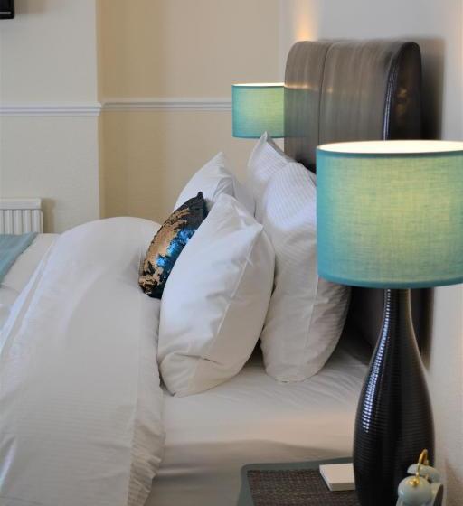 ペンション Loriston Guest House