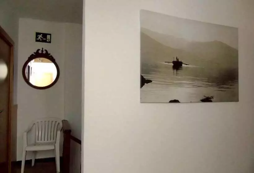 Majatalo Pensió I Apartament Torrent