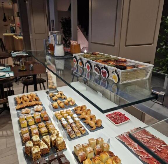 پانسیون Pensió I Apartament Torrent