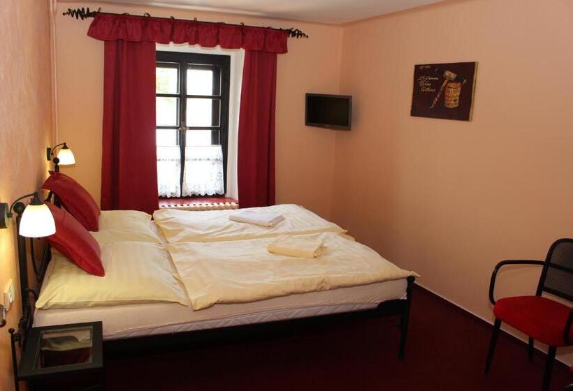 Majatalo Penzion Kasper Cyklopenzion