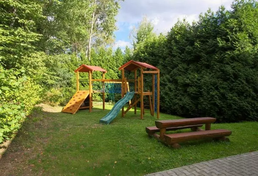 ペンション Apartmány Slezský Dům