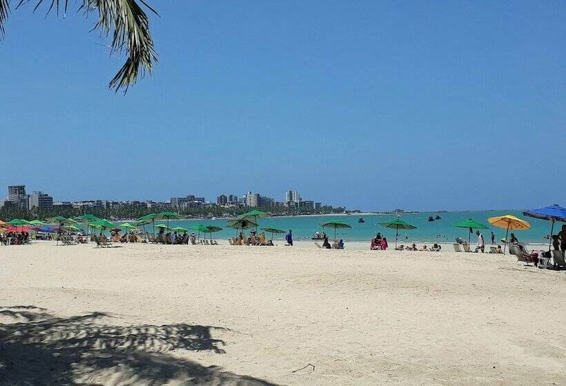 پانسیون Poutur Pousada