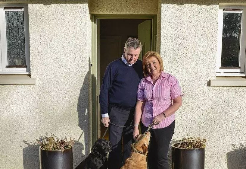 پانسیون Sandown House