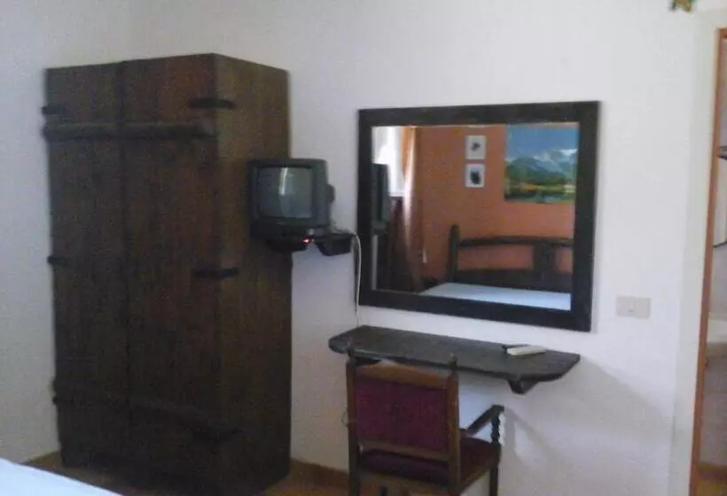 ホテル Agriturismo La Chiana
