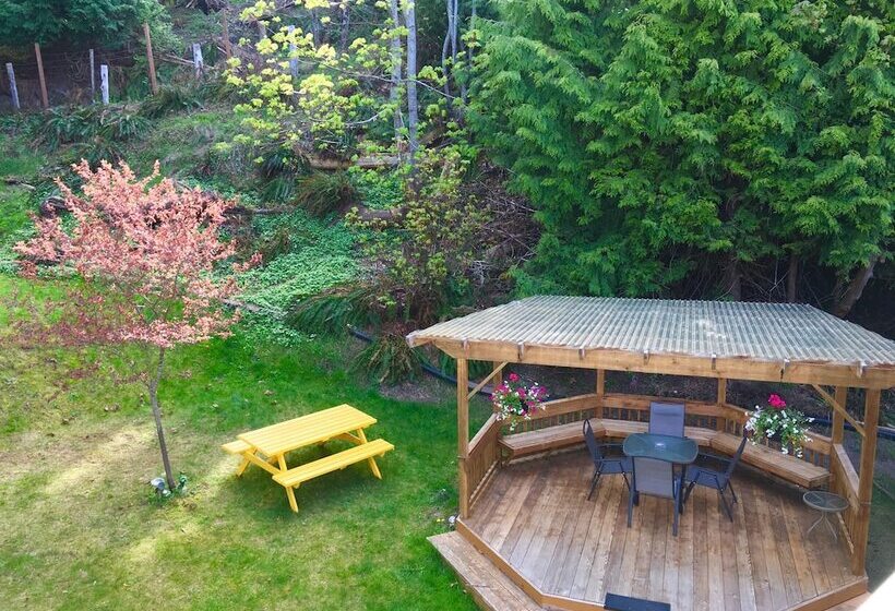 בית מלון כפרי Casa Grande Inn