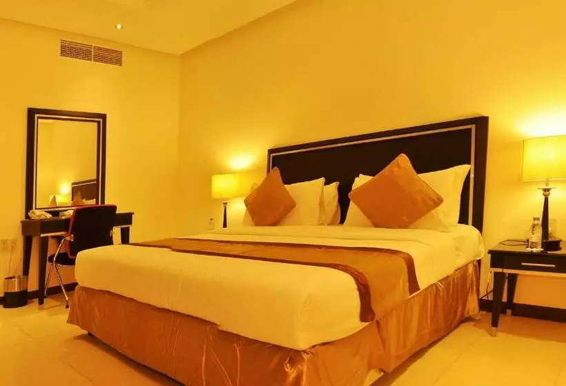 Nelover Hotel Hafar