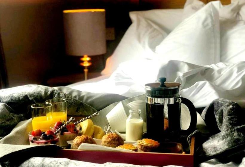 بنسيون Donegal Manor