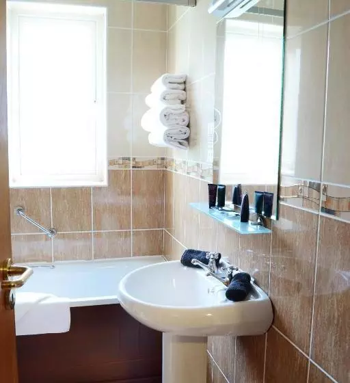 ペンション Donegal Manor