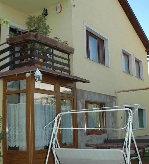 پانسیون Erika Vendégház