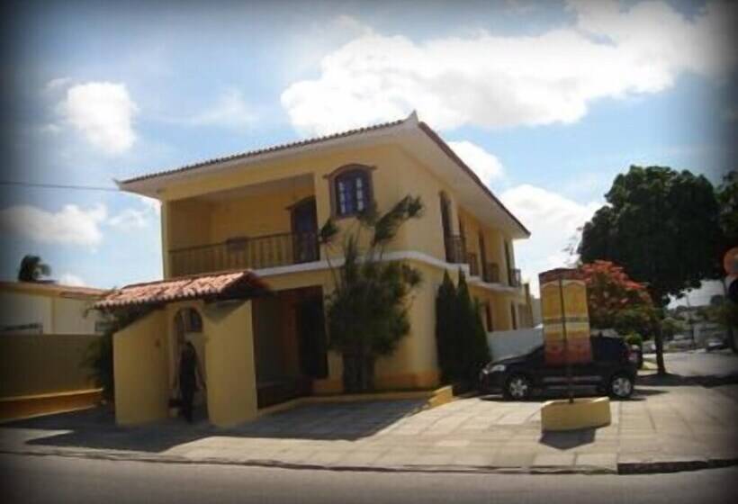 پانسیون Formosa Residence