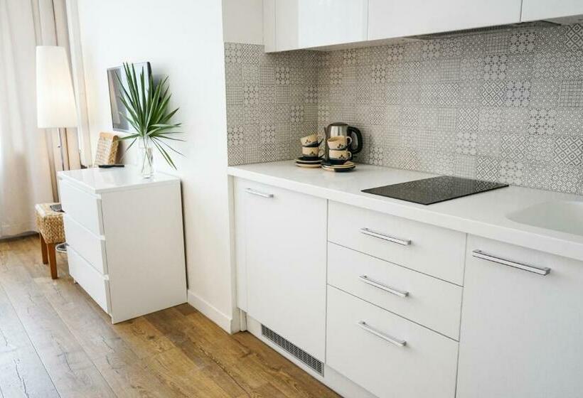 پانسیون Guest House Senasis Pastas