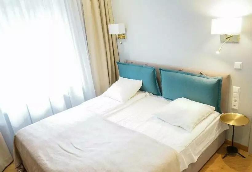 پانسیون Guest House Senasis Pastas