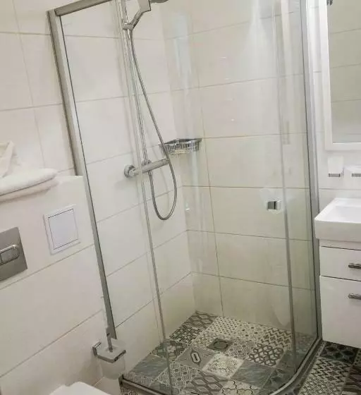 پانسیون Guest House Senasis Pastas