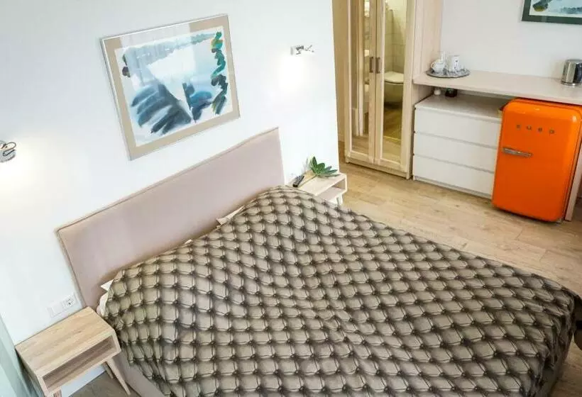 پانسیون Guest House Senasis Pastas