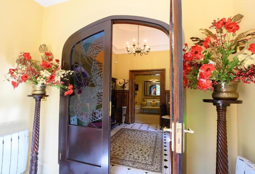 膳宿费 Heads Nook Hall