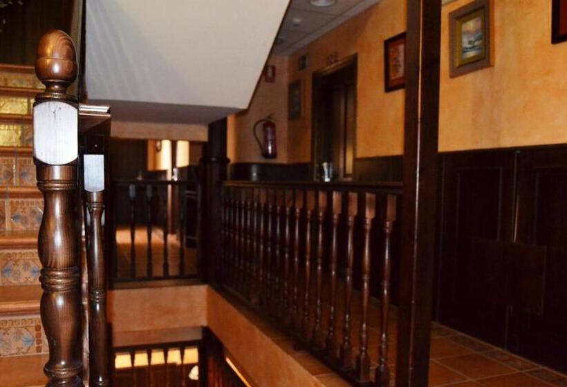 بنسيون Hospedería De Antonia