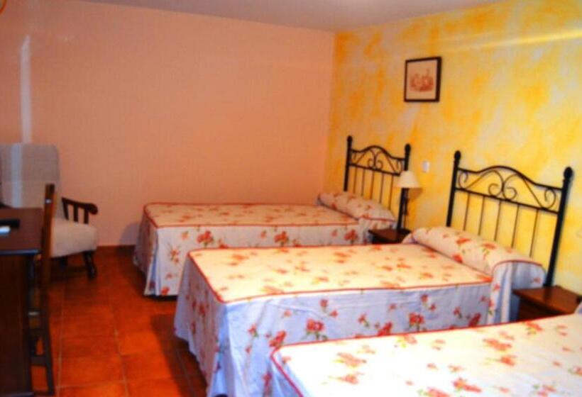 بنسيون Hospedería De Antonia