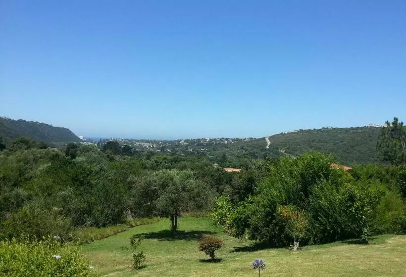 پانسیون Piesang Valley Lodge