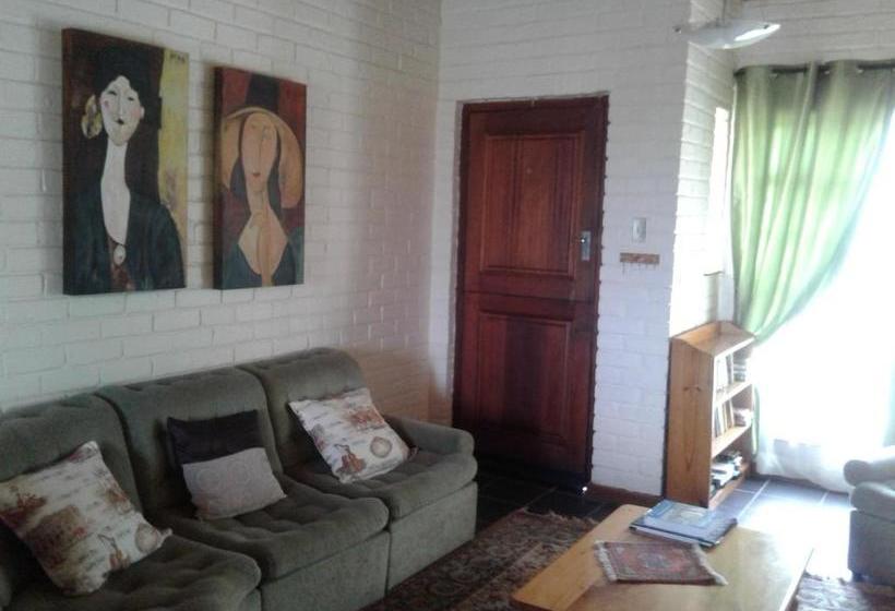 بنسيون The Wild Fig