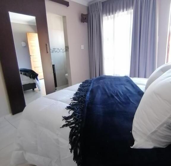 Pension Lukhanya Guesthouse