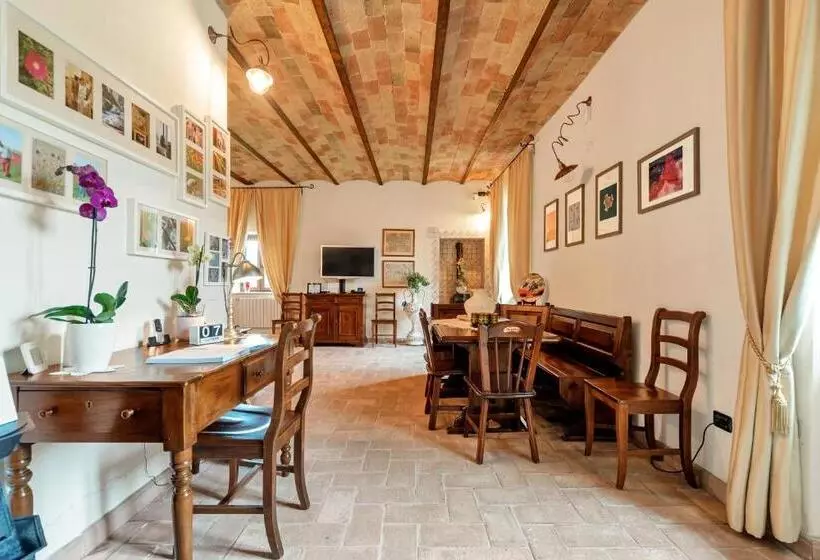 Aamiaismajoitus (B&B) Casale Dei Gelsi