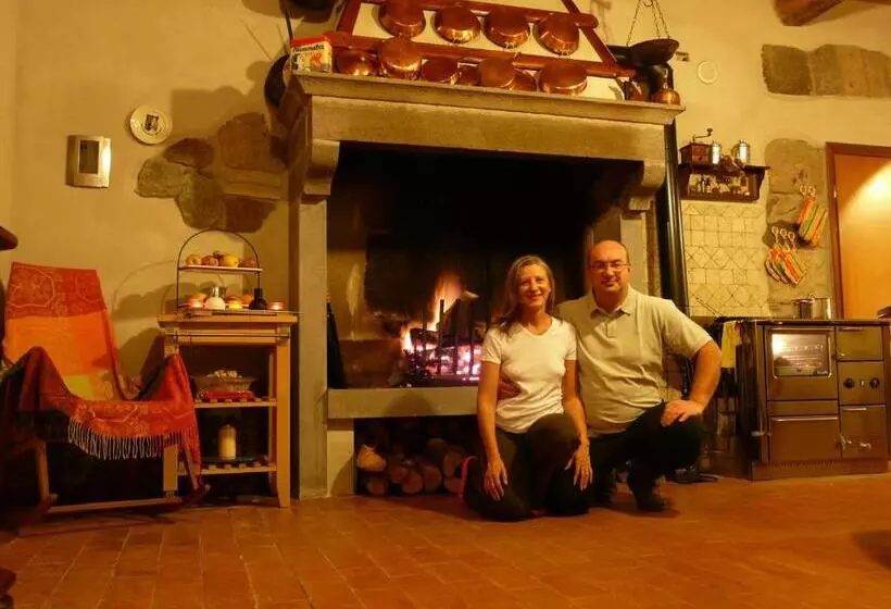 Aamiaismajoitus (B&B) Casale Dei Gelsi