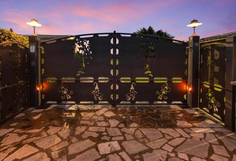 Bed and Breakfast Casale Dei Gelsi