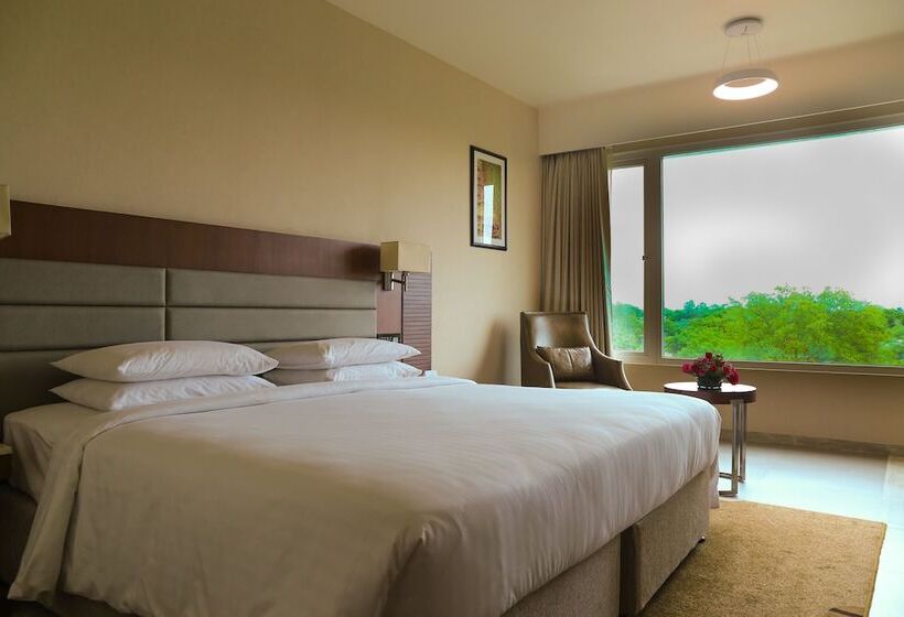 Hotell Courtyard By Marriott Madurai