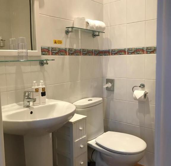 膳宿费 Hollywood Guest House