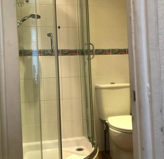 膳宿费 Hollywood Guest House