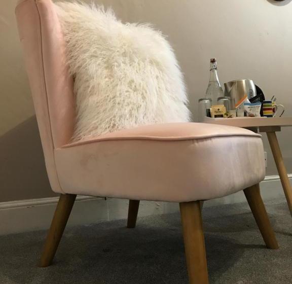 膳宿费 Hollywood Guest House