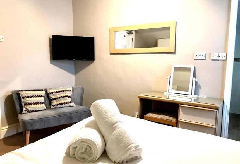 膳宿费 Hollywood Guest House