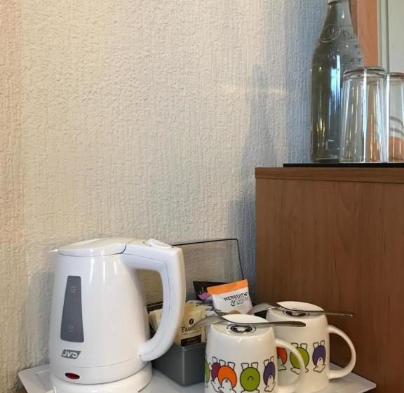 膳宿费 Hollywood Guest House