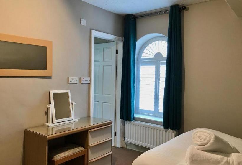 膳宿费 Hollywood Guest House