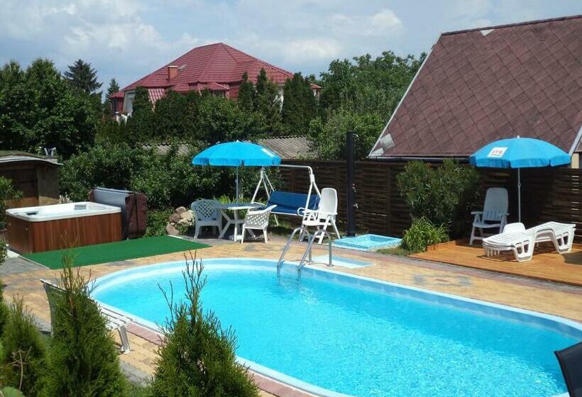 膳宿费 Holp Panzio