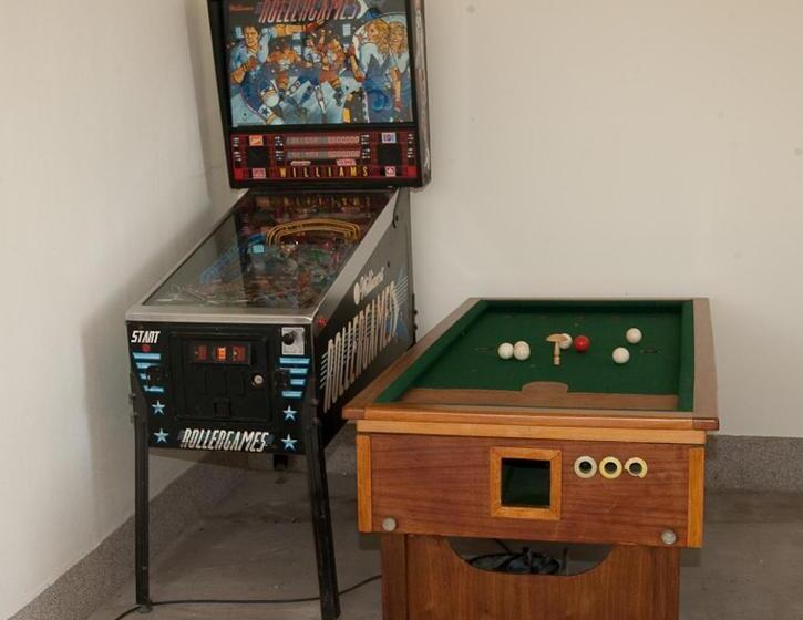 膳宿费 Holp Panzio