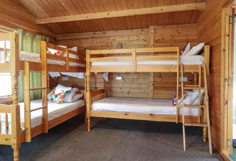 Majatalo Meadowsway Guesthouse  Uttoxeter