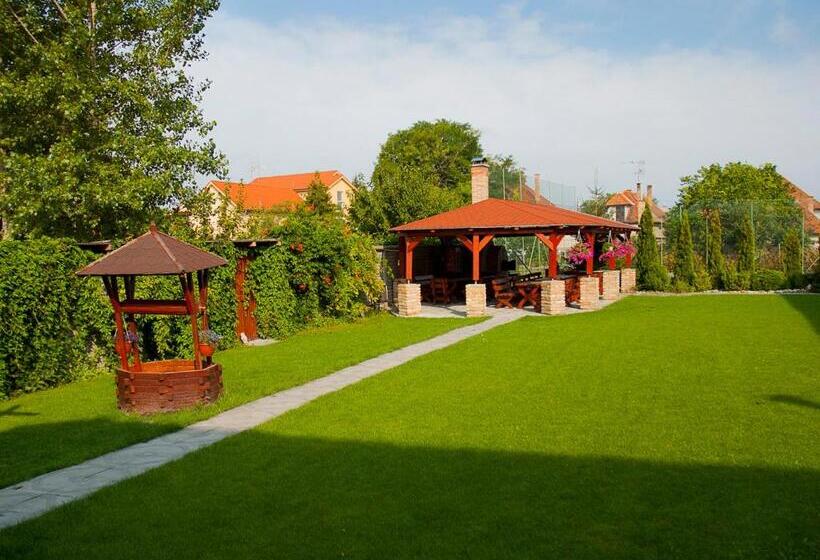 بنسيون Penzion Fortune