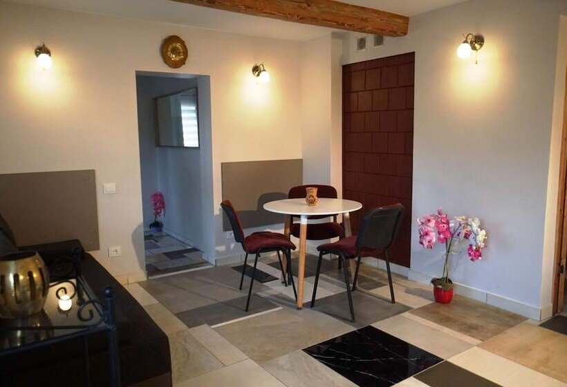 پانسیون Trakaitis Nameliai